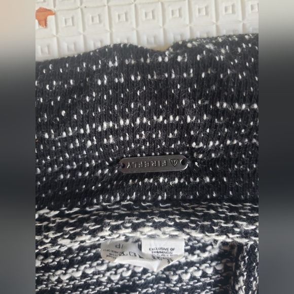 Firefly cardigan size small salt and pepper coloured - Picture 2 of 3